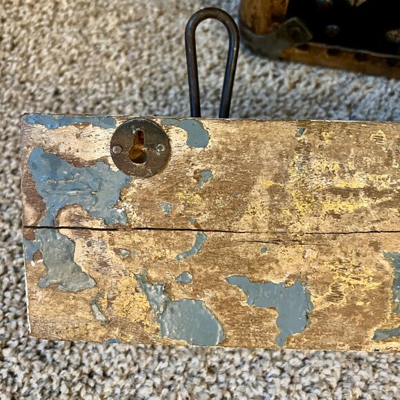 Vintage Rustic Shabby Chic Blue White Coat Hack Rack with Hooks - Picture 4 of 4